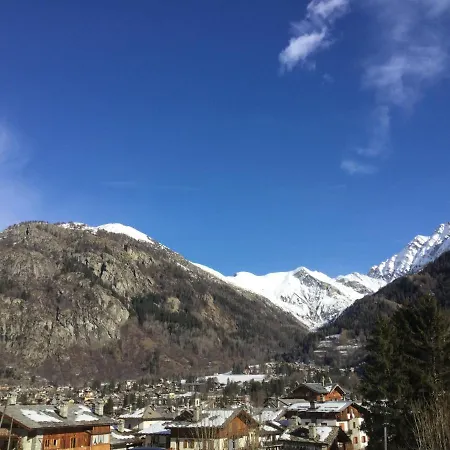 Casa Dolonne - A Un Passo Dallo Sci