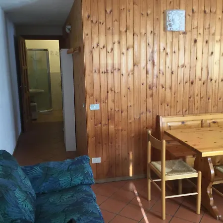 Casa Dolonne - A Un Passo Dallo Sci Appartamento *