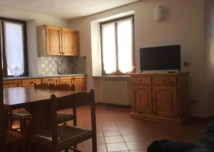 Casa Dolonne - A Un Passo Dallo Sci 库马约尔