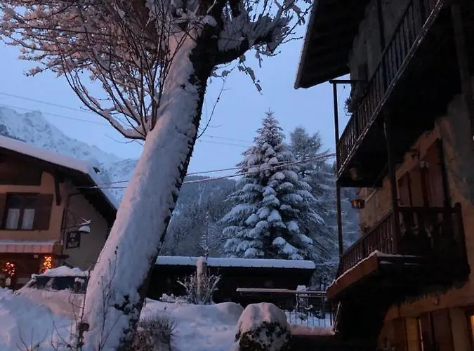 Casa Dolonne - A Un Passo Dallo Sci * 库马约尔